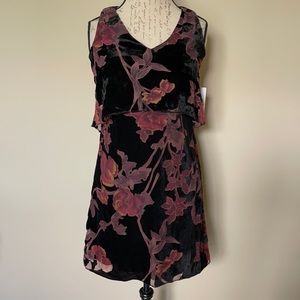 NWT Jessica Simpson Floral Dress